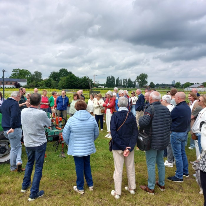 2024-06-08 DF Asper bezoek wijngaard Vandersteene 3